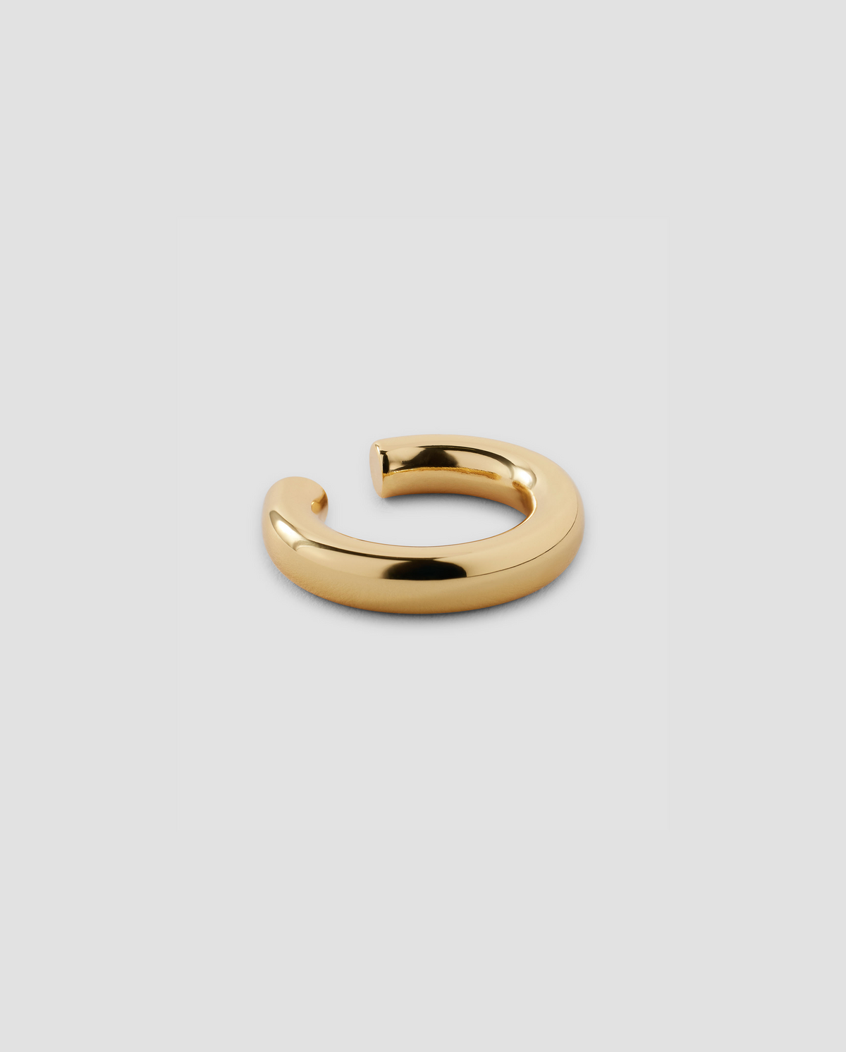 Lilly Ear Cuff earring - front view | 18k gold earrings