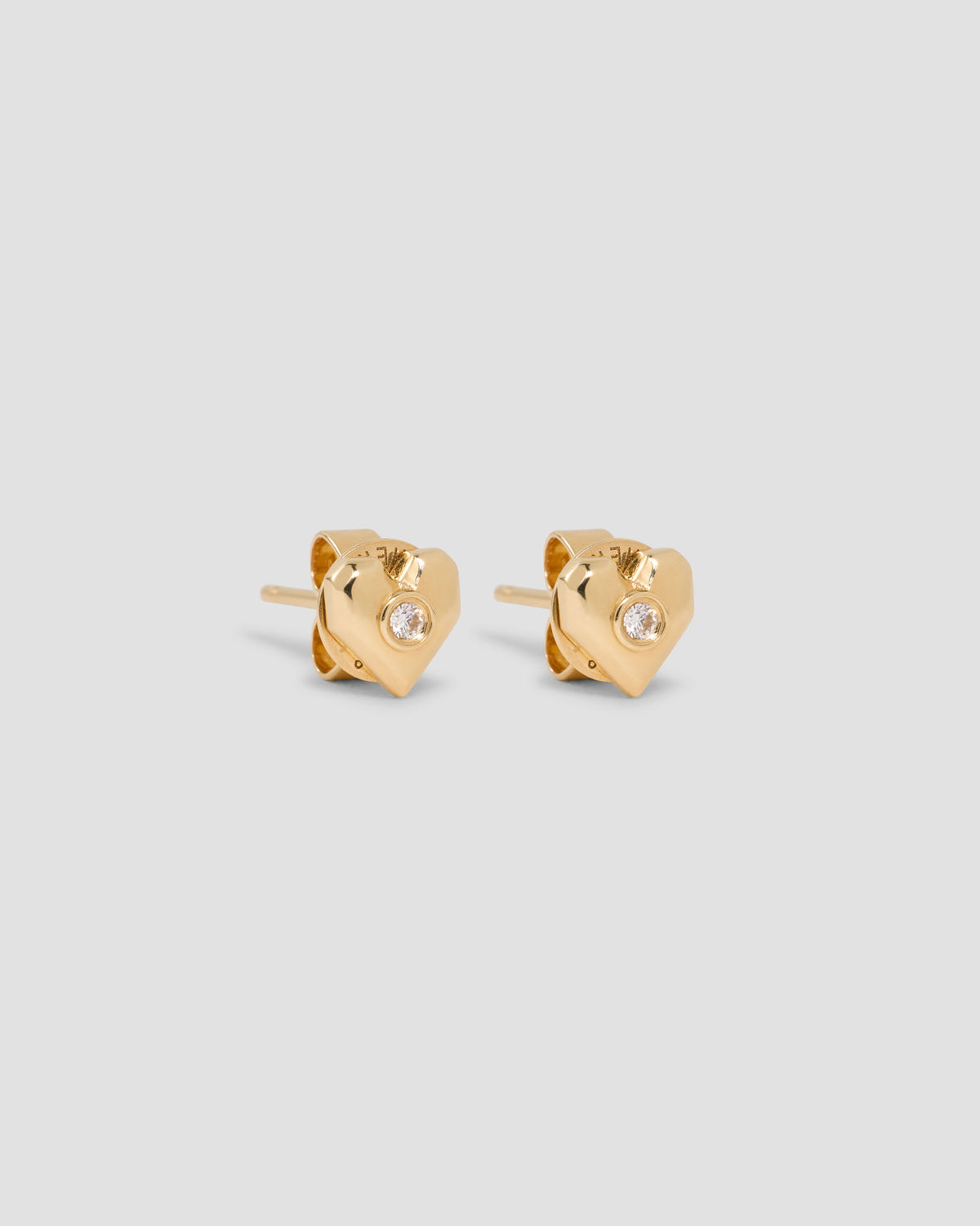 Heart Stud gold earring - front view | diamond stud earrings