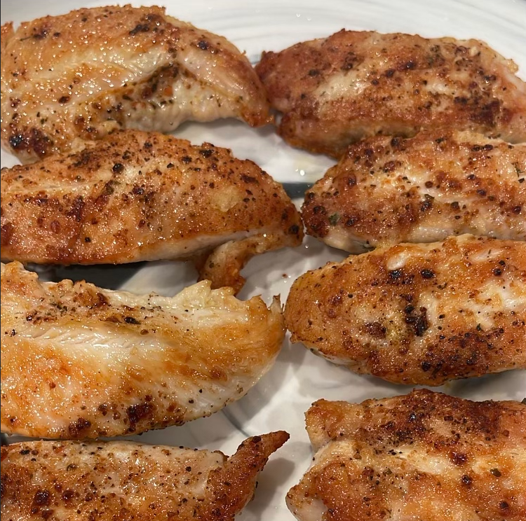 Close up image of chicken wings