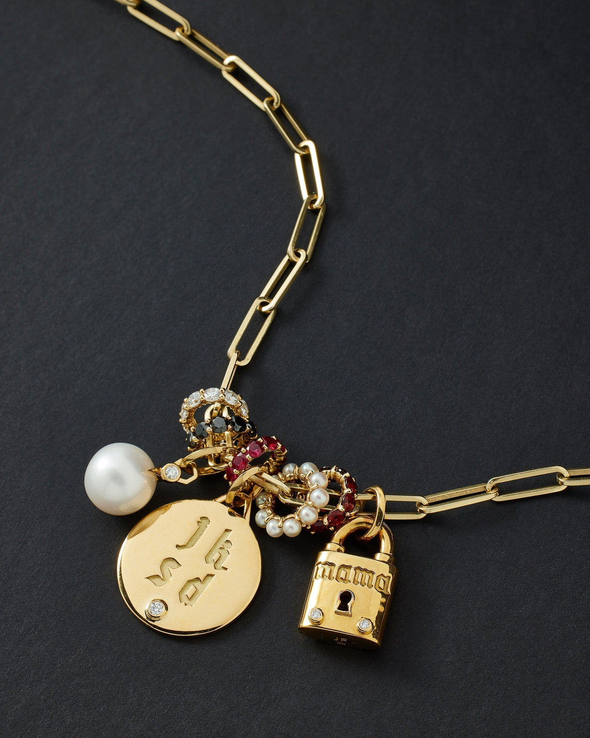 The Push Present Guide: Jewelry to Mark the Moment