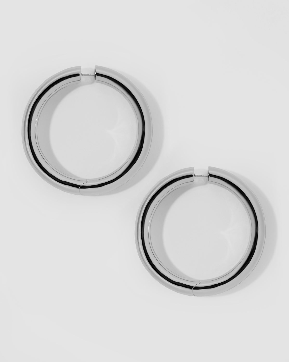 1.5" Samira Hinged Baby Hoops earring - alternate angle | gold hoop earrings for women