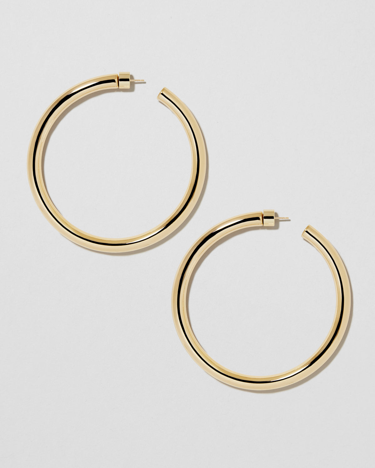 2.5" Samira Hoops gold earring - side view | hoop earrings
