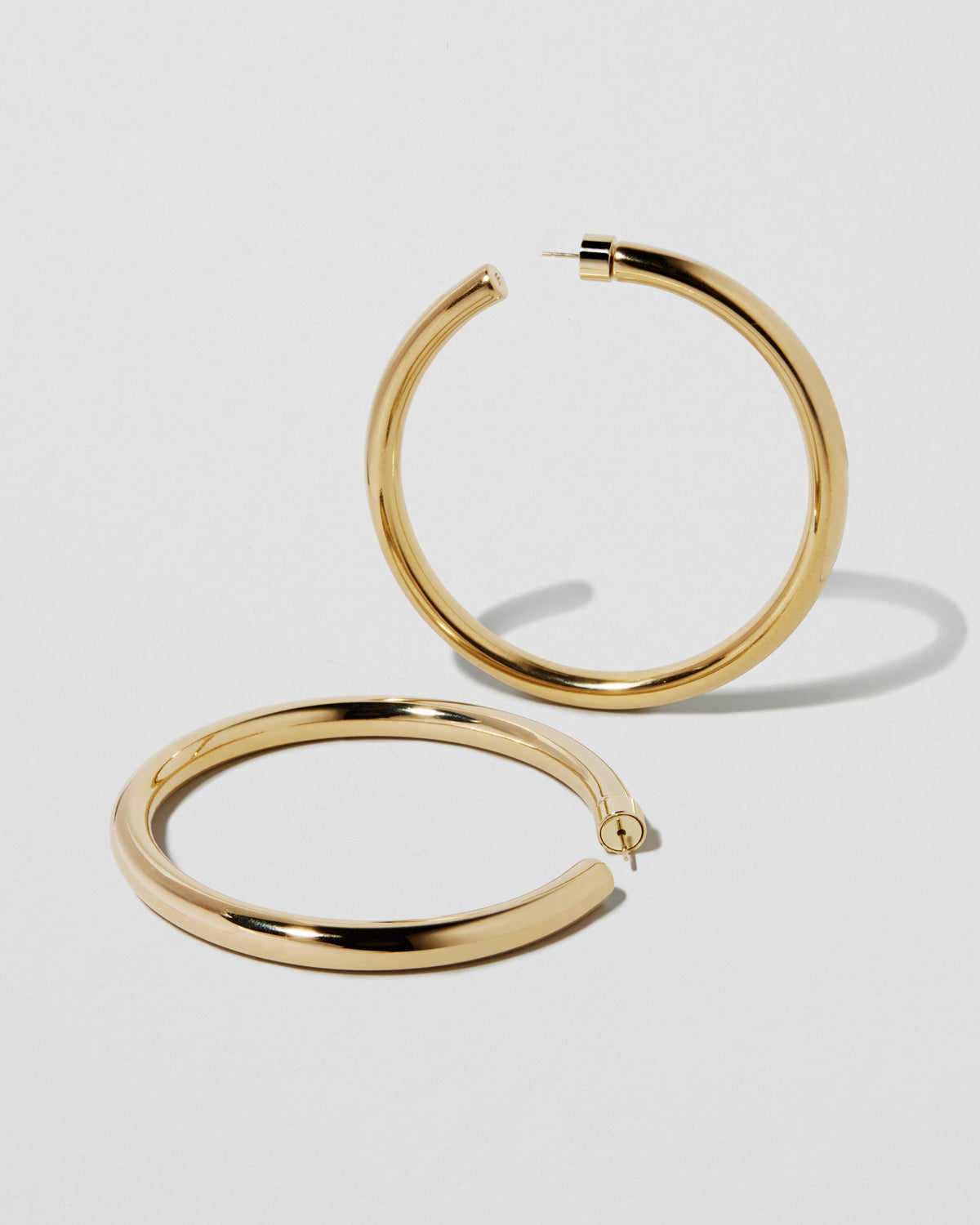 2.5" Samira Hoops gold earring - styled on model | hoop earrings