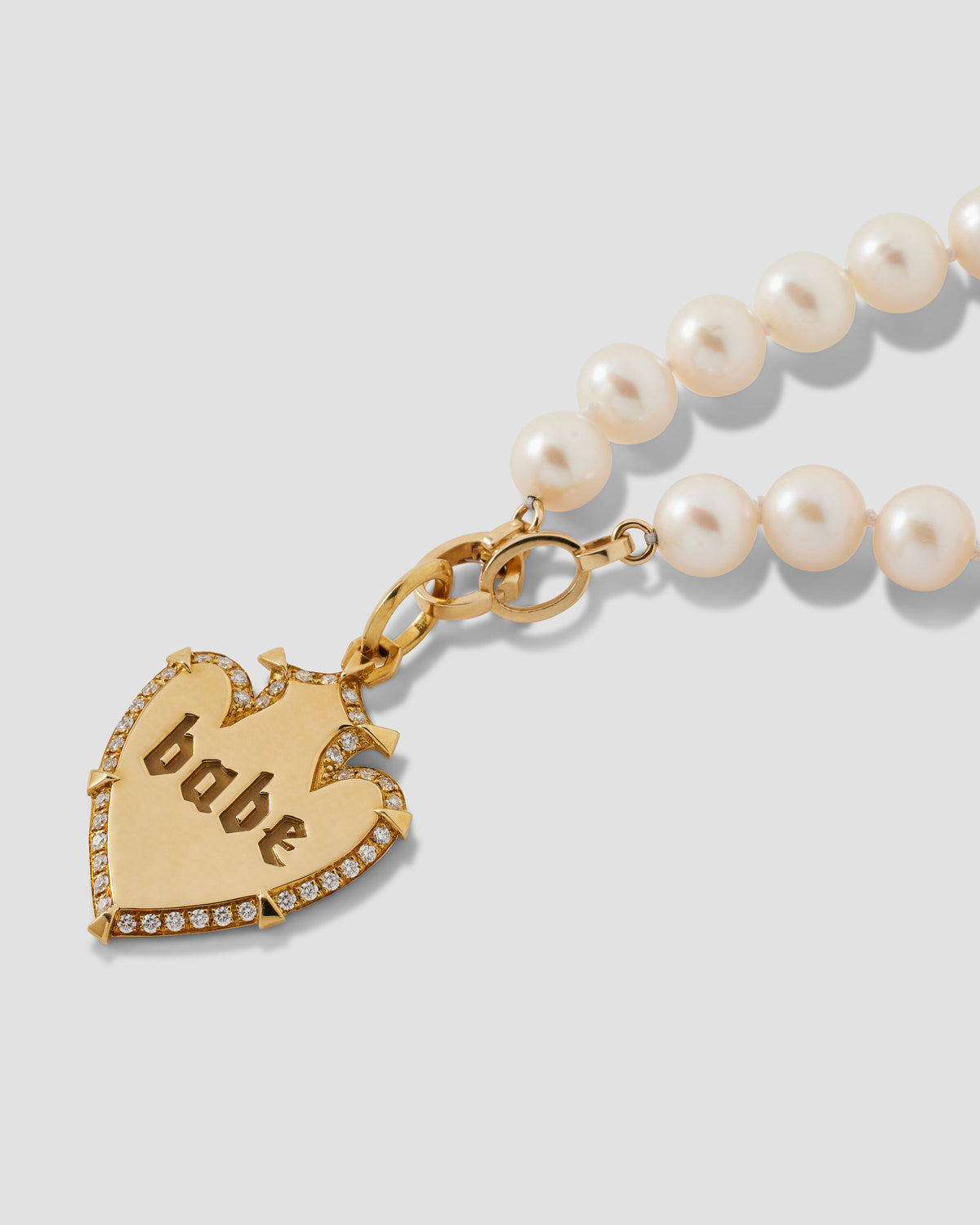 Freshwater Pearl Necklace gold necklace - close-up detail | necklaces for women