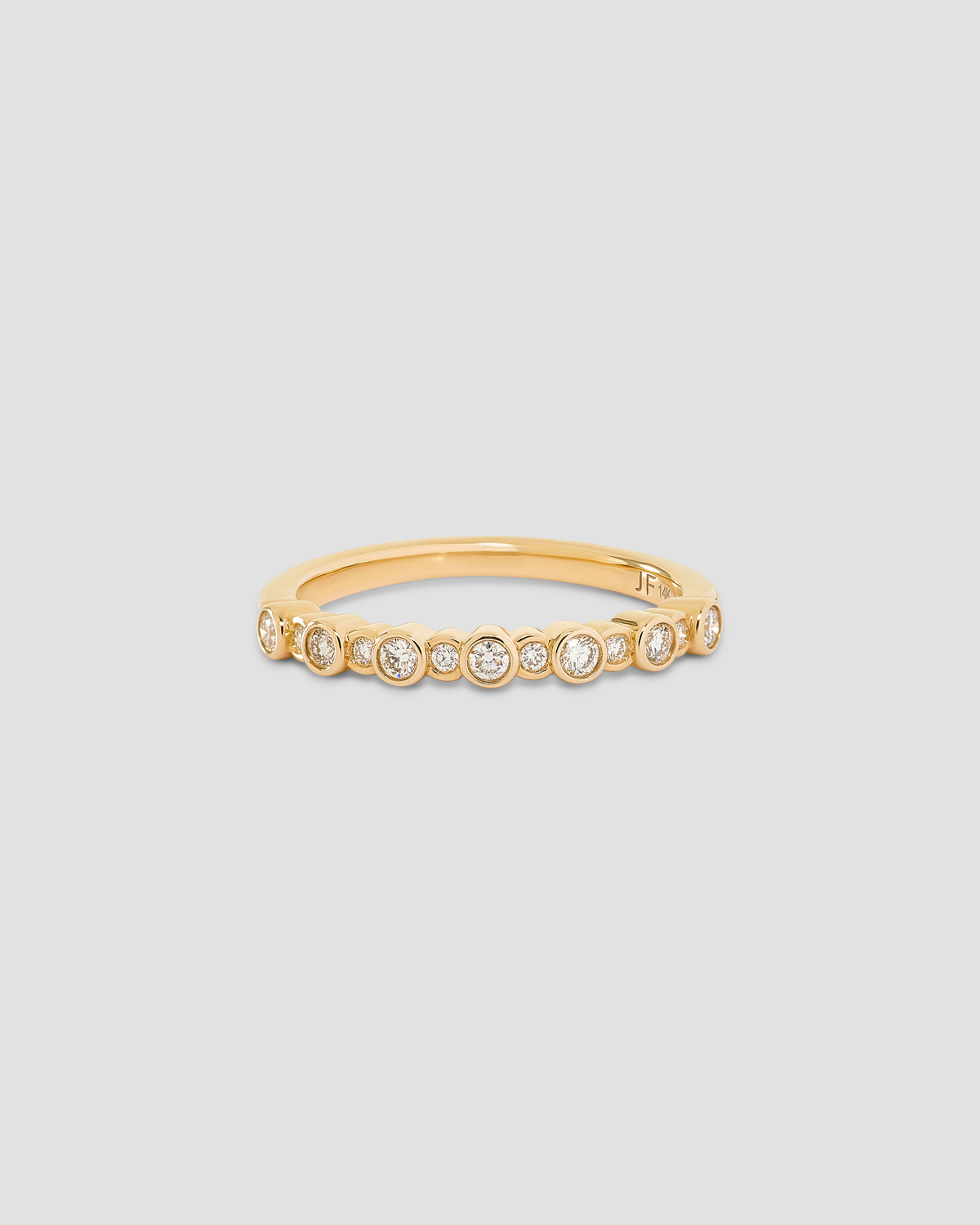 Mixed Size Round Diamond Bezel Ring gold ring - front view | round cut diamond ring