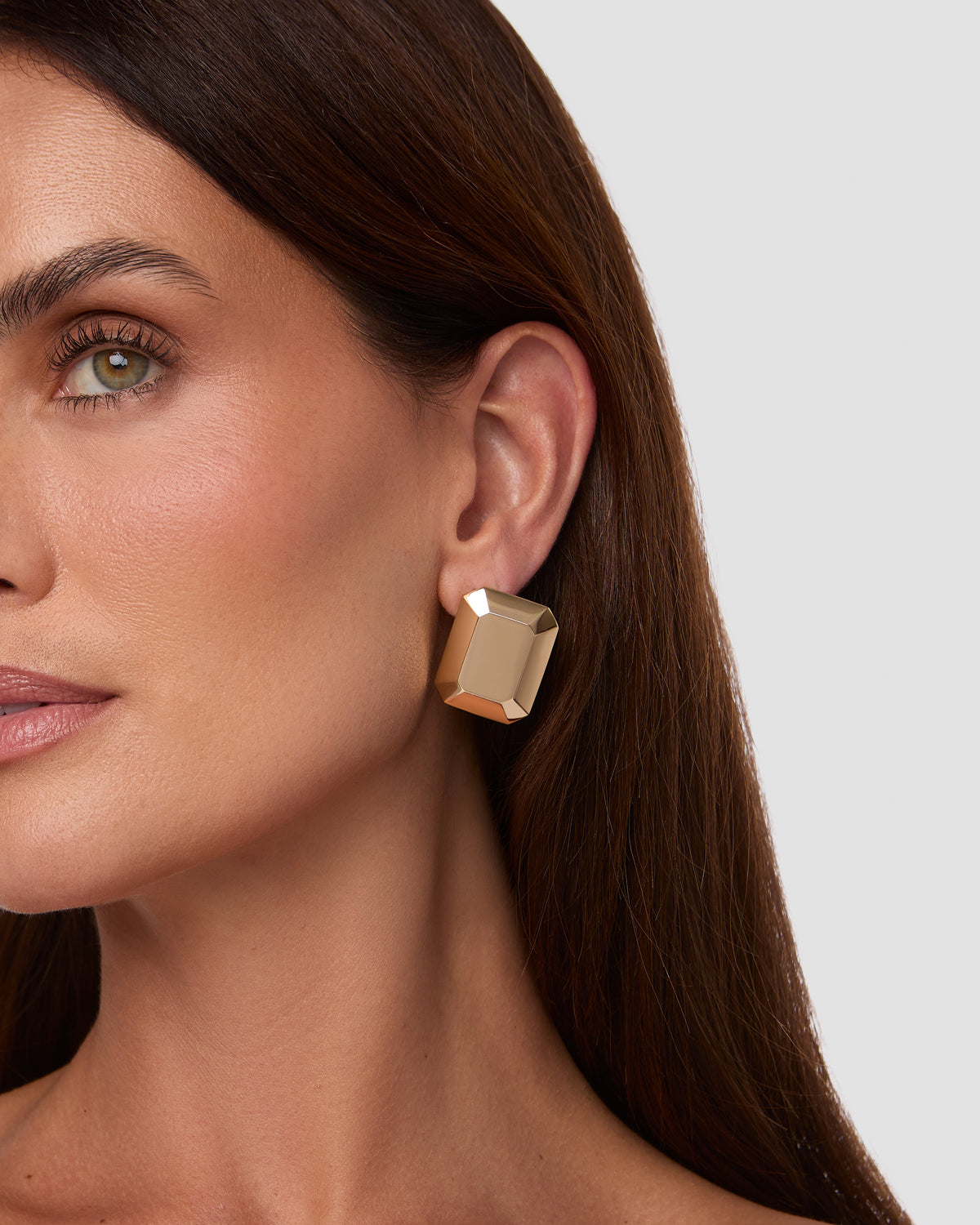 Metal Emerald Earrings