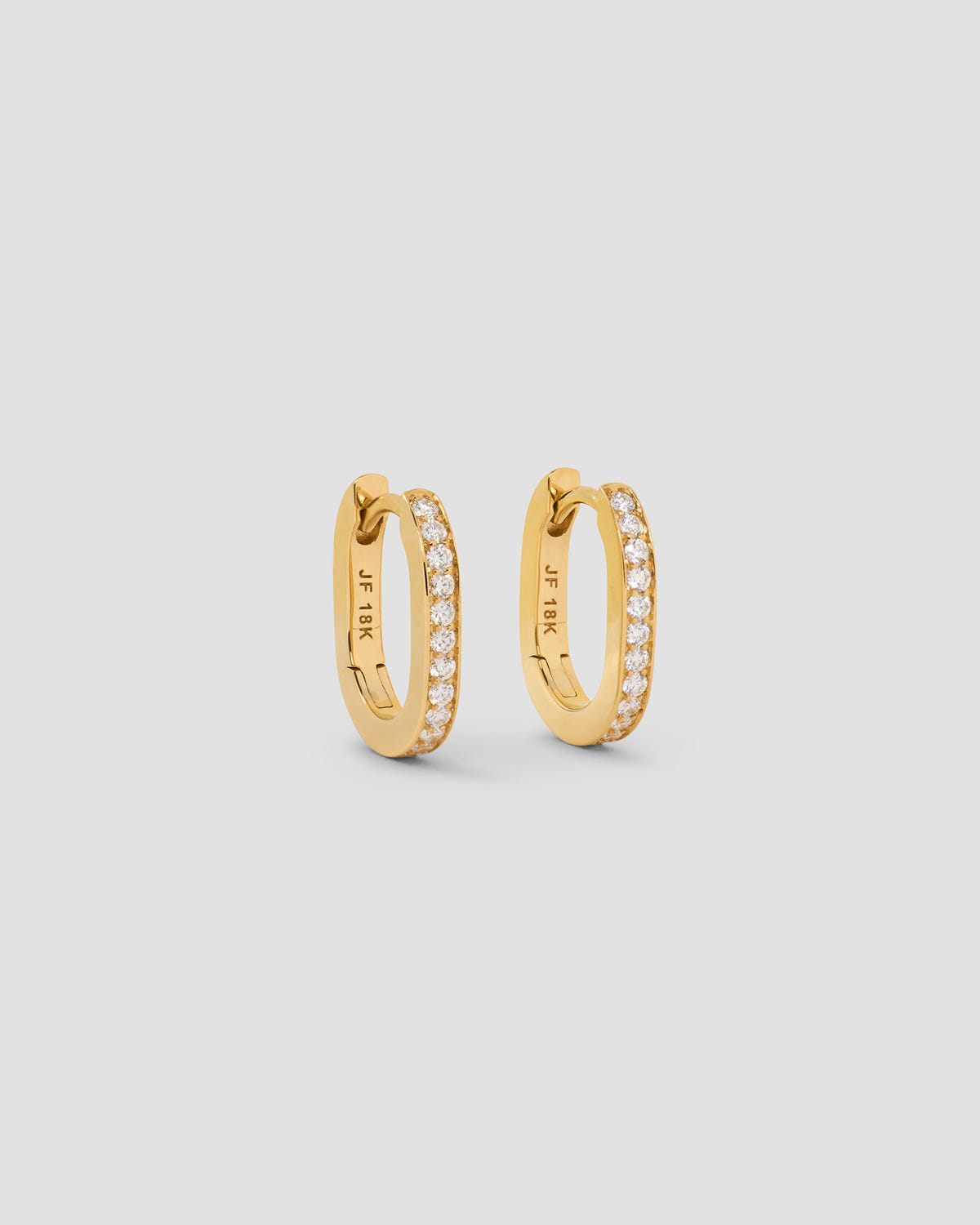 18k Link Huggie with Pavé Diamonds 18K gold earring - front view | diamond huggie earrings