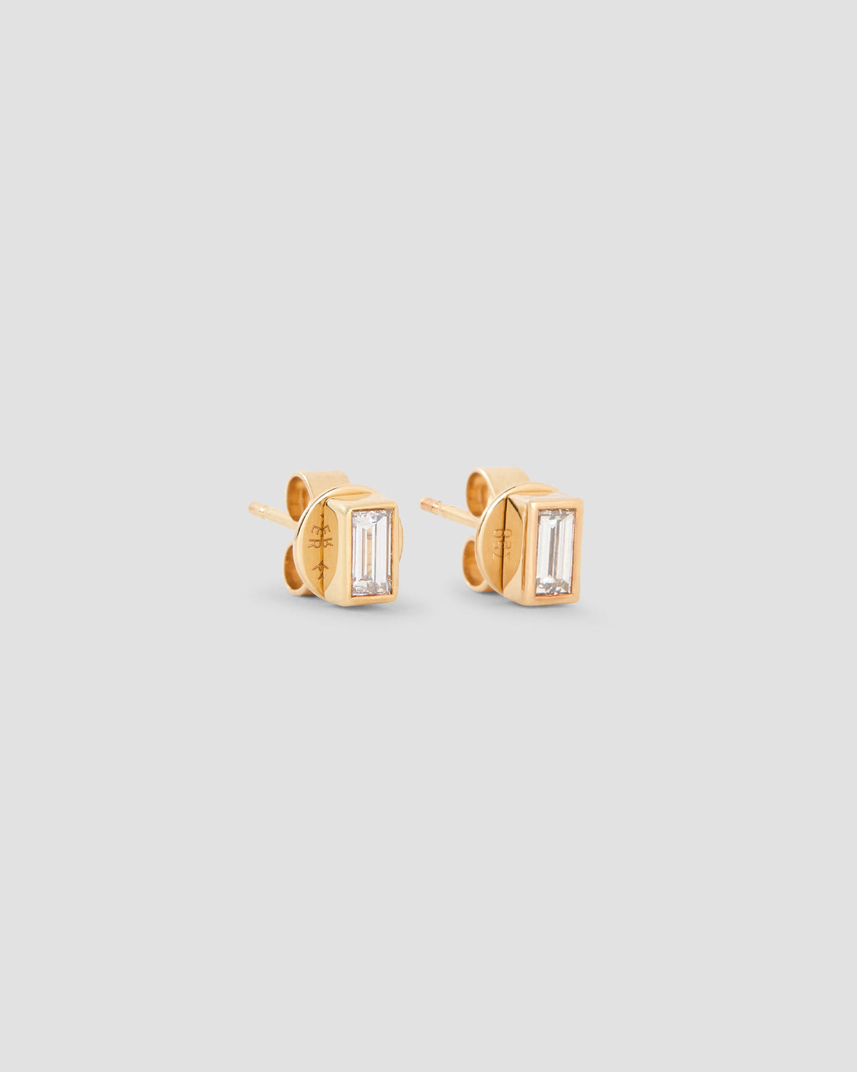 Baguette Diamond Stud Earring in 18K Yellow Gold earring - front view | diamond stud earrings