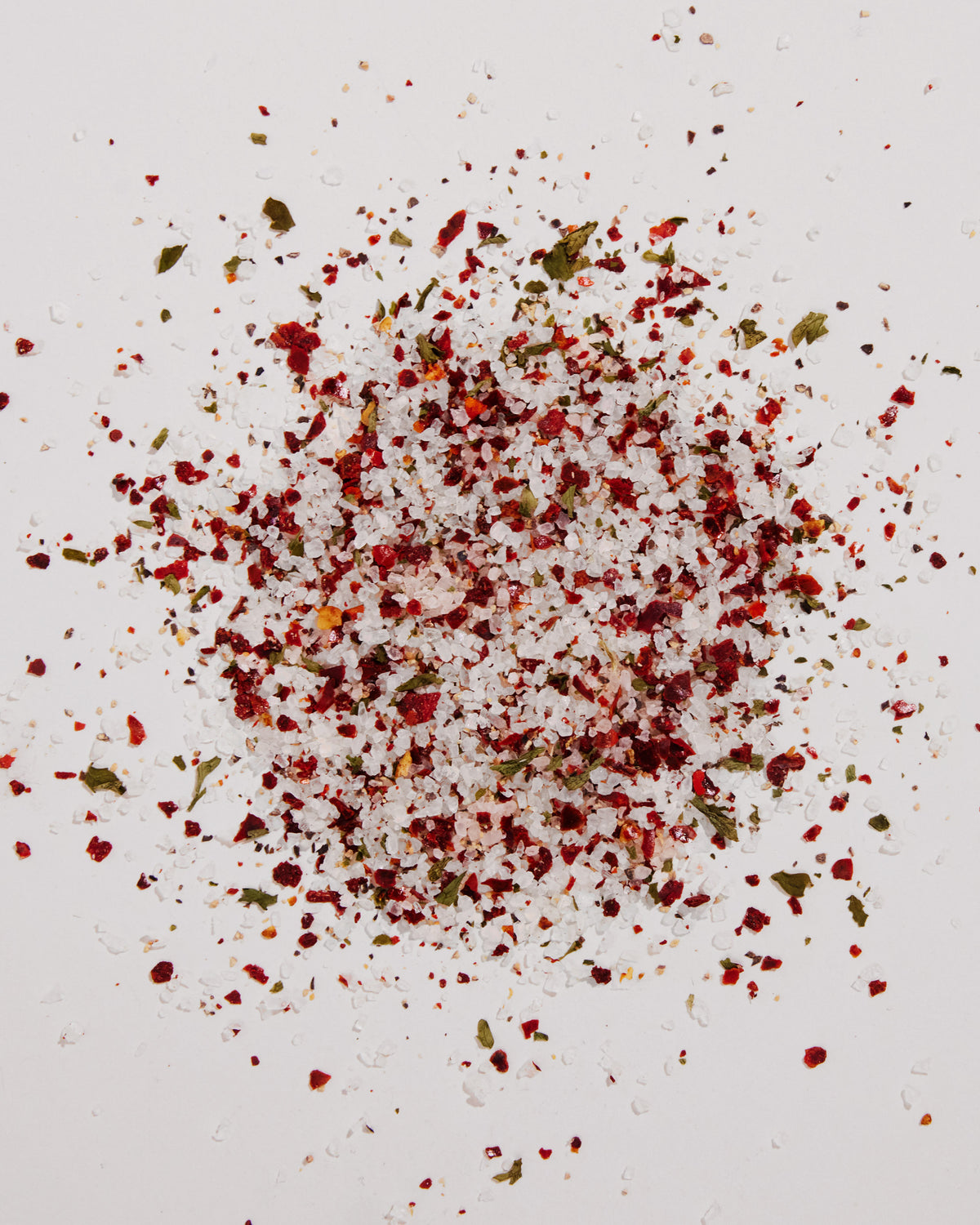 Jennifer Fisher Spicy Salt 16oz - close-up detail | jennifer fisher