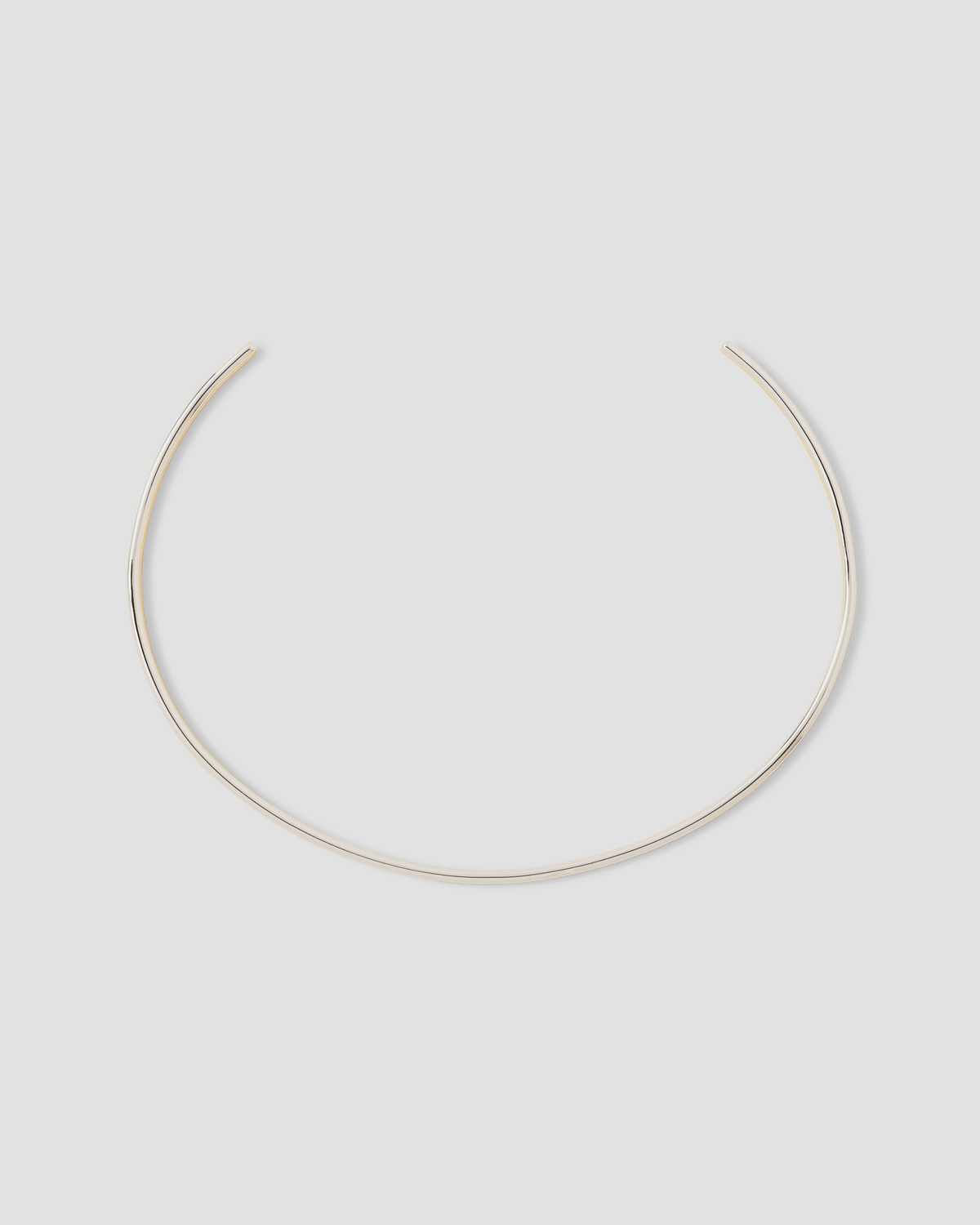 Two Tone Thread Choker necklace - styled on model | women's gold necklace